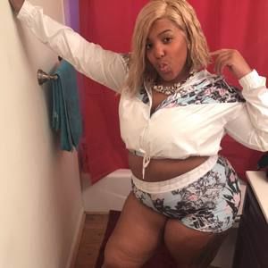 Meet your Posher, Terica